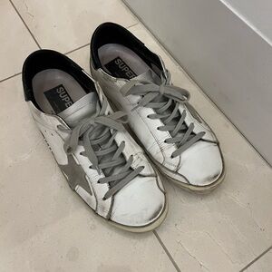 Pre-loved Golden Goose sneakers